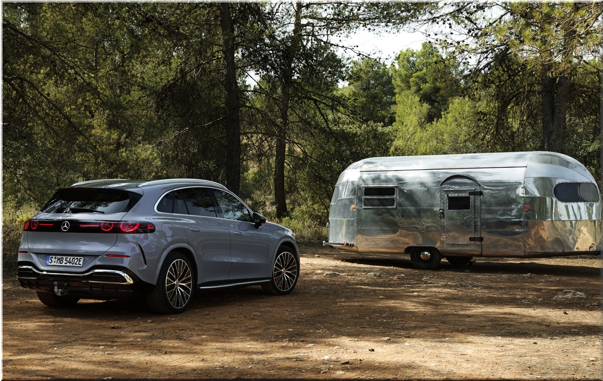 2026 Mercedes-Benz GLC 400 4MATIC