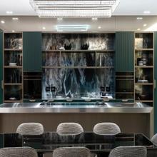 Custom Kitchen Cabinets