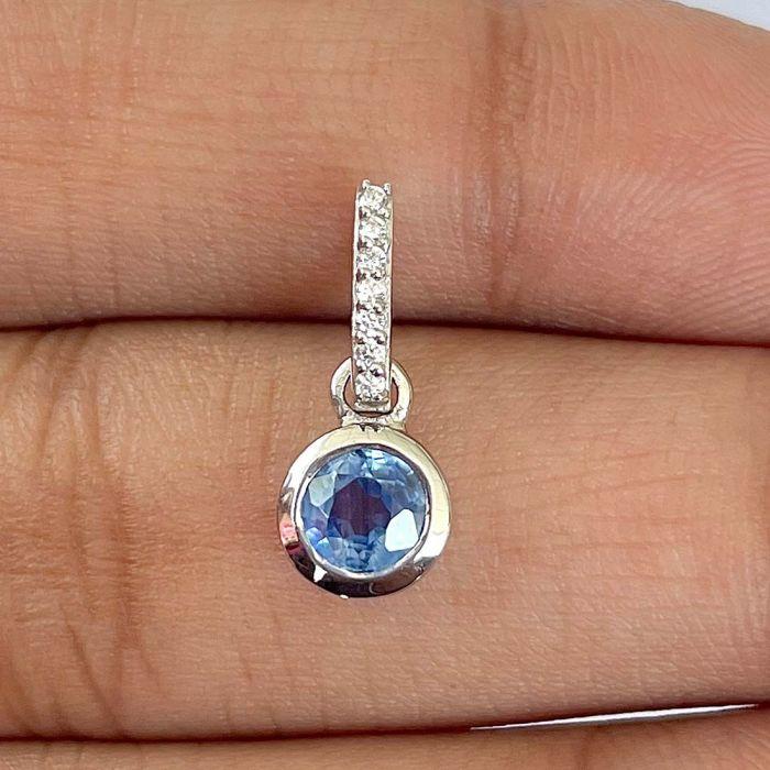 kyanite pendant