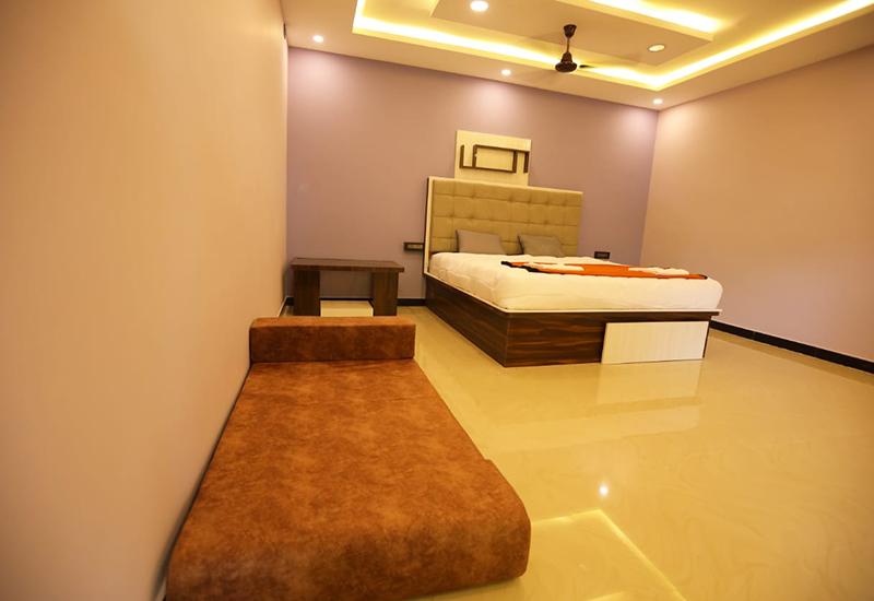 best hotel rooms in pollachi, best hotel rooms in pollachi for family