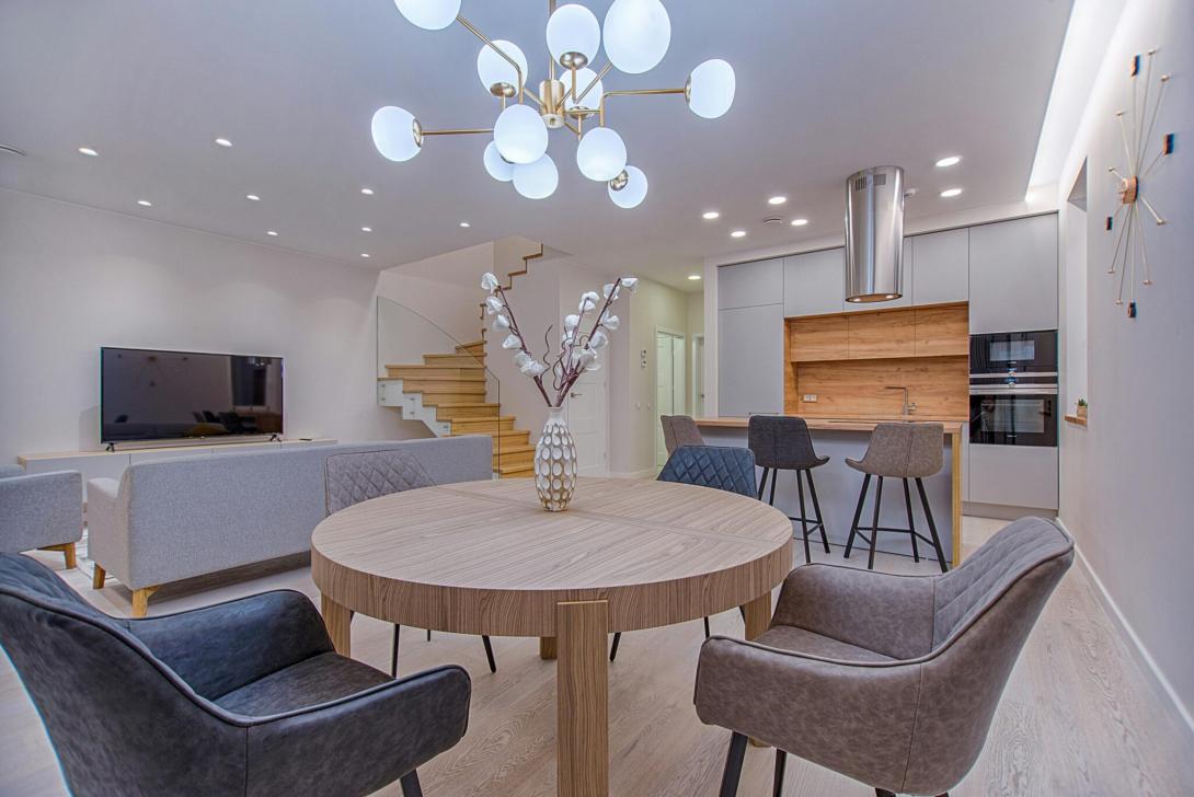 residential architects Los Angeles, contractor collaboration with architects, architectural solutions Los Angeles