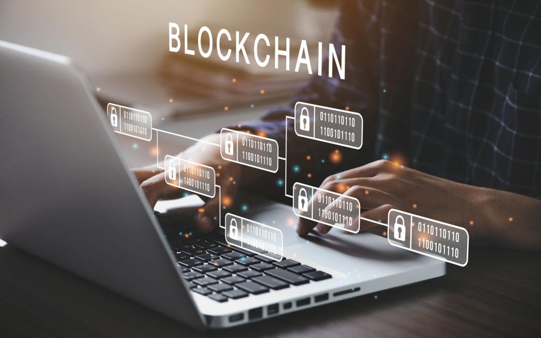 Blockchain Expertise for Chicago Businesses