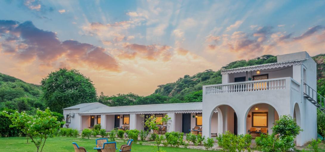 farm stay in Noida