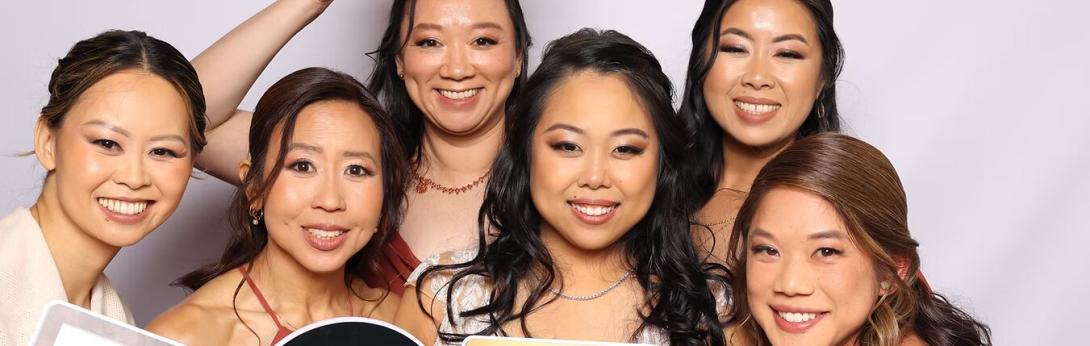 glam shot photo booth​