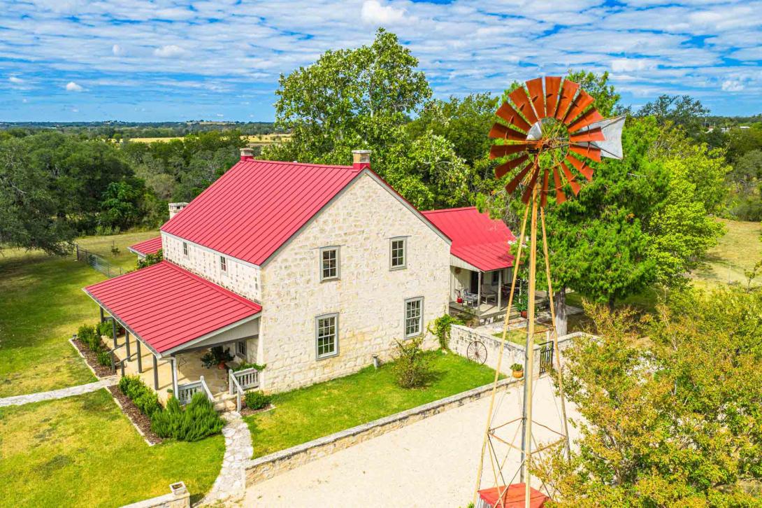 Land Broker Gillespie County TX/Legacy Broker Group