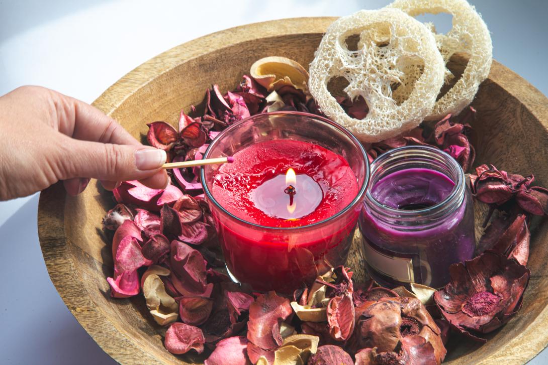 Custom scented candles 