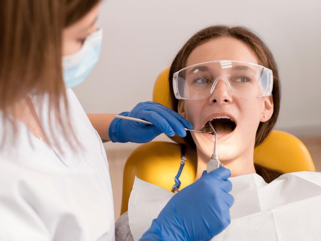 Transform Your Smile – Cosmetic Dentist Mississauga | Revive Dental