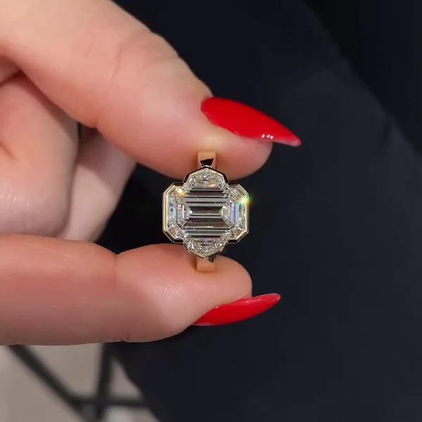 engagement ring