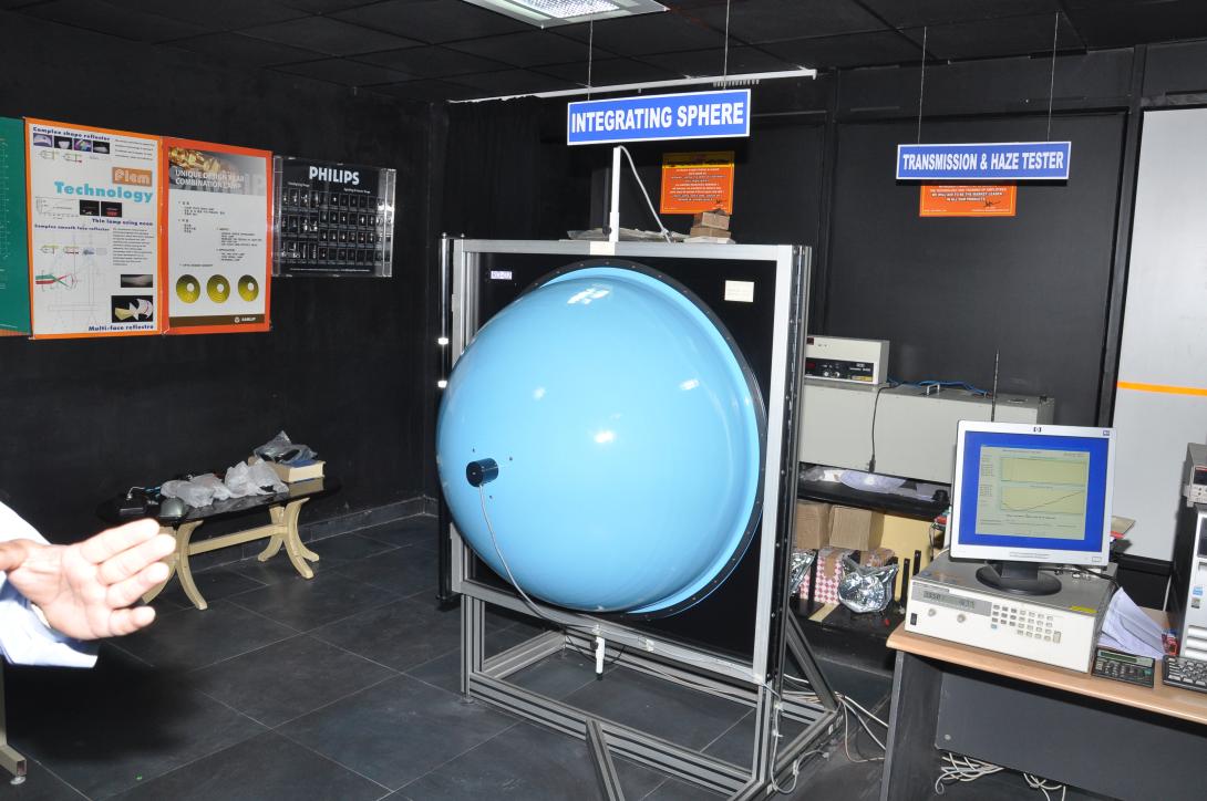 reflex reflector manufacturer